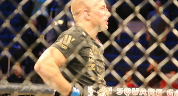 Aposentado, St-Pierre sai oficialmente da lista de testes da USADA