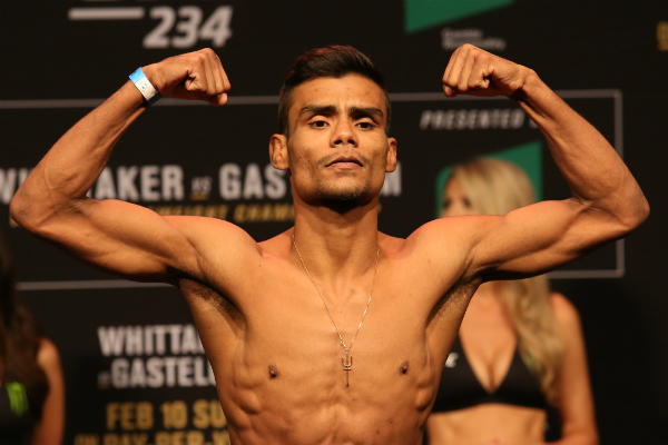 Engasgado, Raulian Paiva busca primeira vitória no UFC e mira revanche contra compatriota