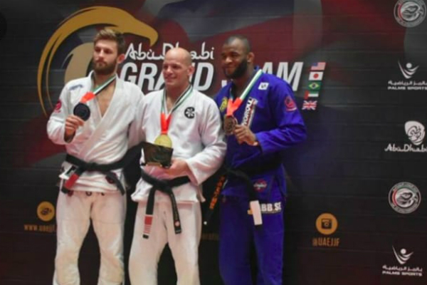 Nova liga de jiu-jitsu fará 78 eventos ao redor do mundo em temporada de estreia