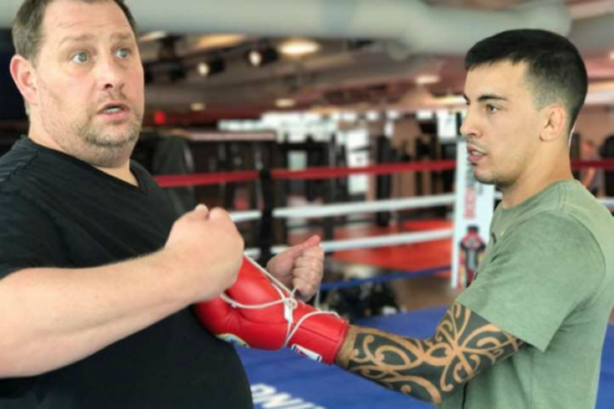 Rival de Thomas Almeida admite ser fã do brasileiro: “É uma honra enfrentá-lo”