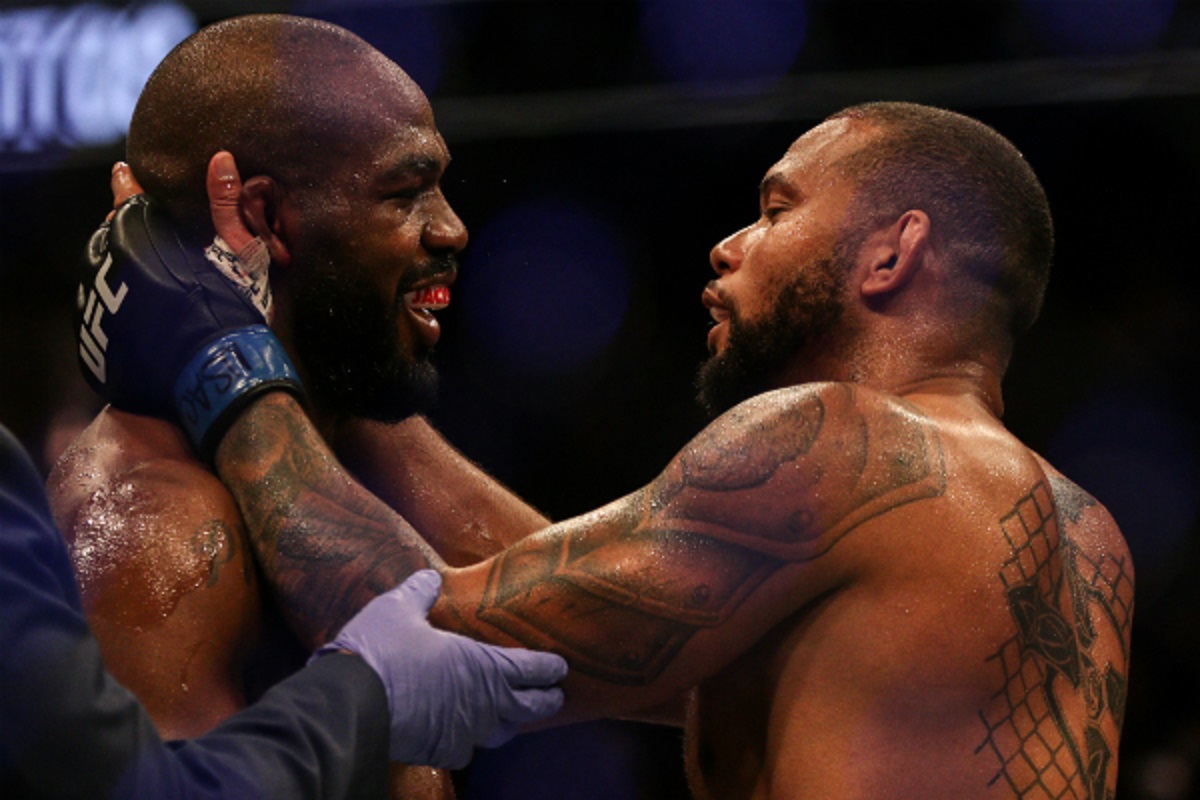 Jon Jones demonstra ‘alívio’ com derrota de ‘Marreta’ e ironiza fãs do brasileiro