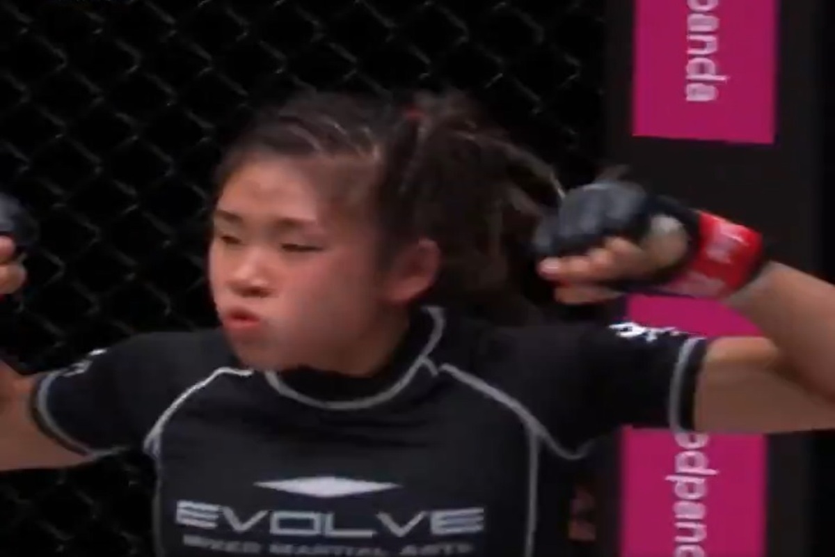 Irmã de campeões, lutadora menor de idade vence em estreia no MMA pelo ONE