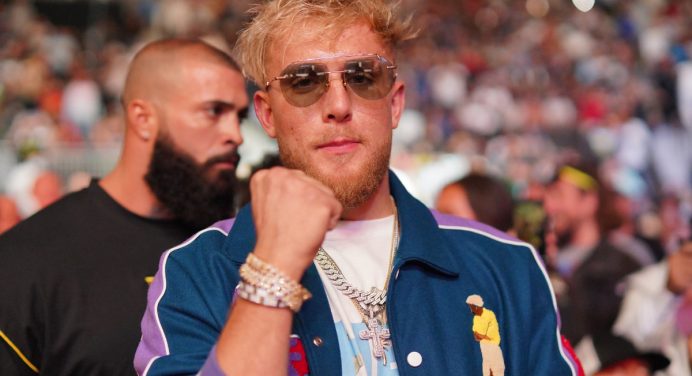 Youtuber explica discussão com Cormier no UFC 261 e dispara: “Não tenho medo”