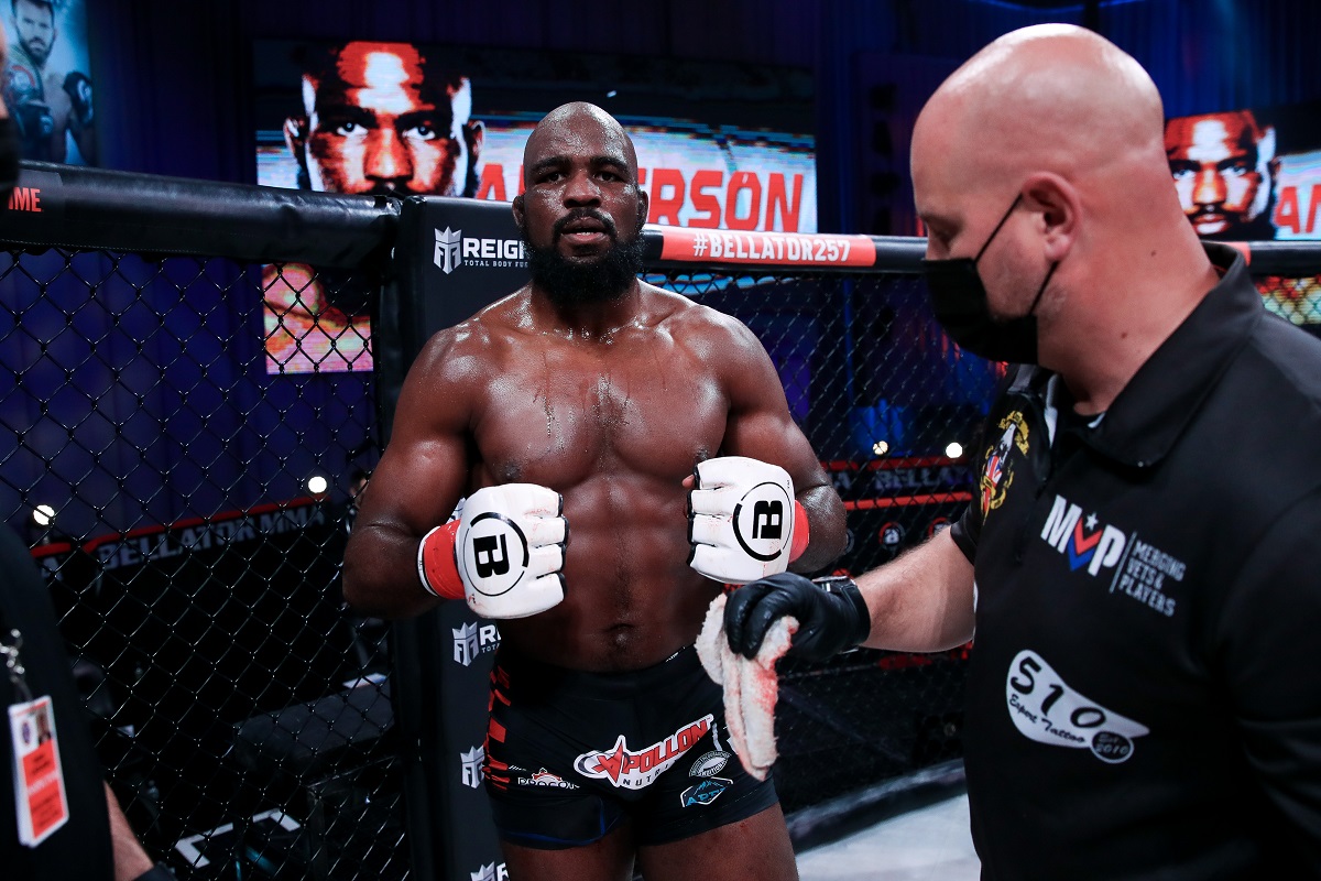 Meio-pesado diz ter dobrado faturamento de anos no UFC em seis meses no Bellator