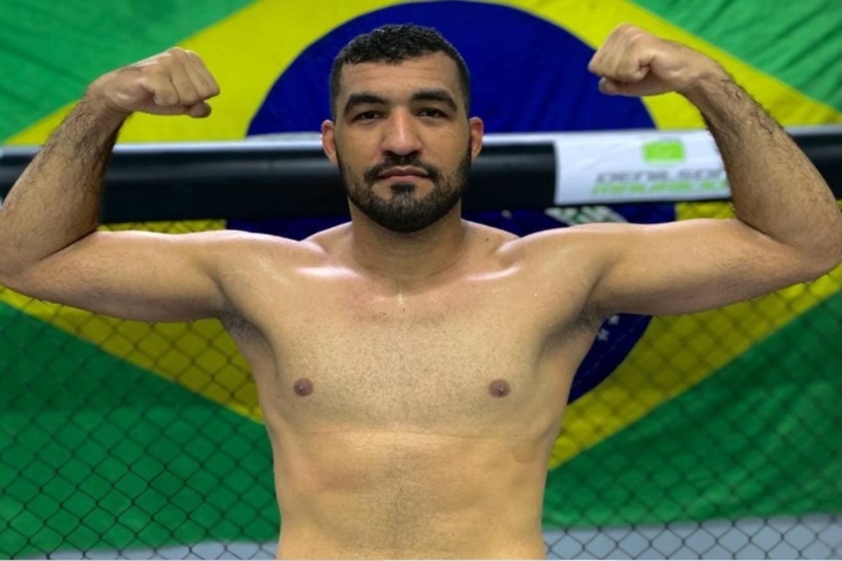 Brasileiro substitui Romero e luta contra Anthony Johnson no Bellator 258, diz site