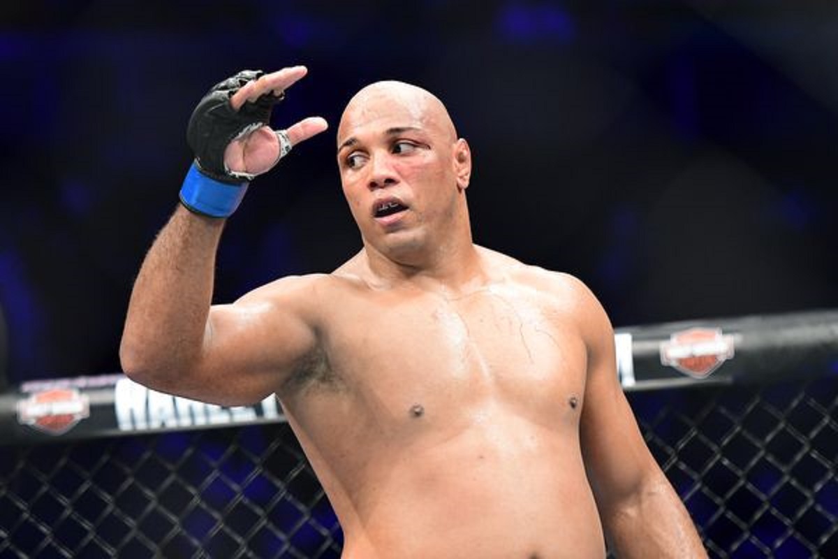 Marcos ‘Pezão’ revela ajuda de ‘Buchecha’ para encerrar fase negativa no chão