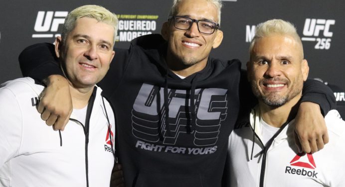 Dos cavalos de corrida ao corner do UFC: conheça amuleto da sorte de ‘Do Bronx’