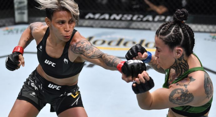 Amanda Lemos nocauteia em 35s e anota quarta vitória seguida no UFC
