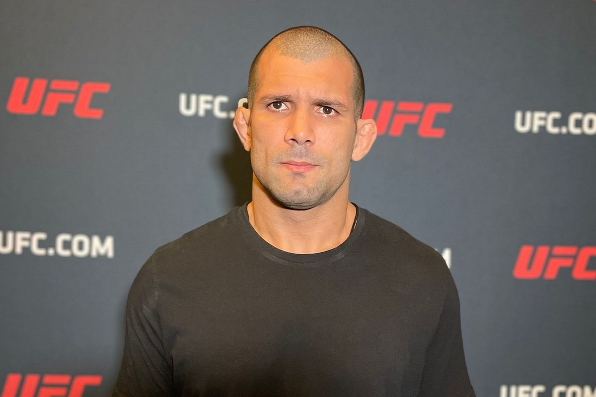 Rodolfo Vieira destaca aprendizado com revés e promete novas armas no UFC Vegas