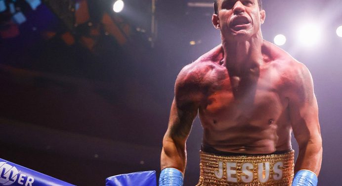 Vitor Belfort deixa rivalidade de lado e destaca ‘parceria’ com Anderson Silva no boxe