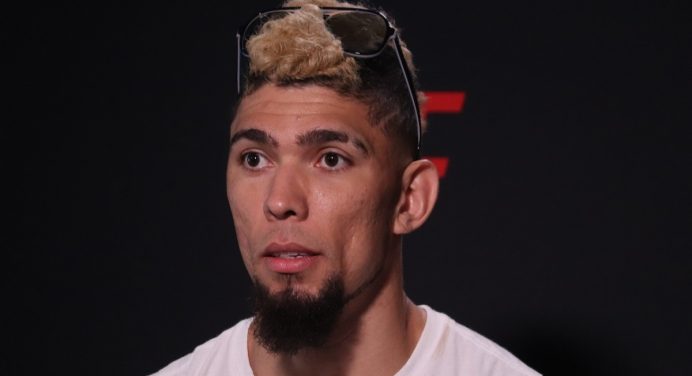 Walker rebate críticas por atuação contra ‘Marreta’ e dispara: “Não entendem de luta”