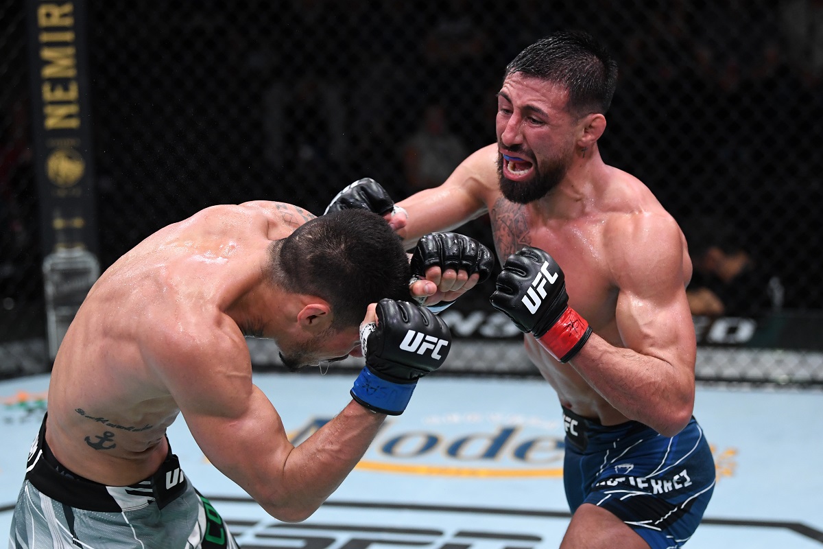 Felipe ‘Cabocão’ mostra raça, mas é derrotado por Gutierrez no UFC Vegas 39