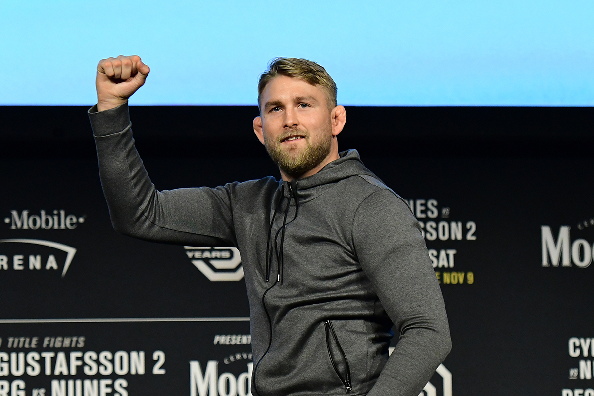 Ex-desafiante ao cinturão, Gustafsson retoma os treinos e cogita volta ao UFC: “Tempo dirá”