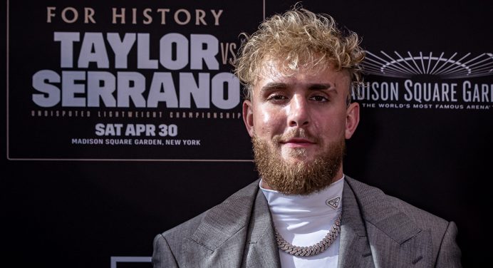Jake Paul lamenta situação de Nate Diaz no UFC, mas mantém esperança de enfrentá-lo