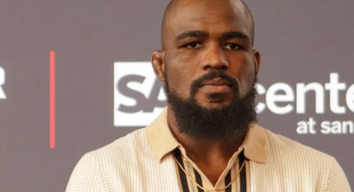 Corey Anderson se apega à vitória sobre Glover antes de disputa de título no Bellator