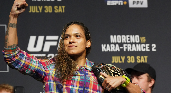 Após mudar de academia, Amanda mostra confiança antes do UFC 277: “Vou sair com meu cinturão”