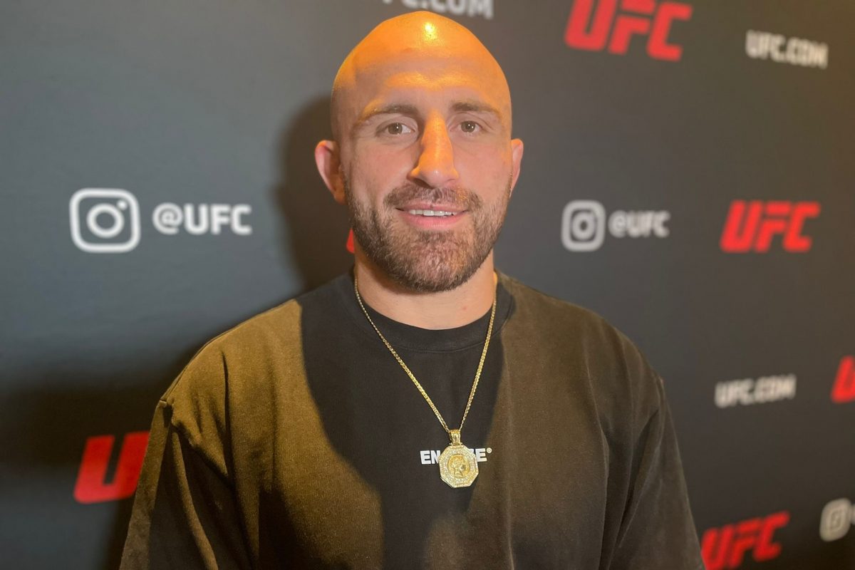 Volkanovski revela estratégia para derrotar Makhachev em ‘superluta’ no UFC
