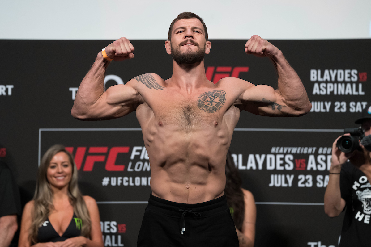 Krylov passa mal e luta principal do UFC Vegas 70 é cancelada; Sergipano assume posto de destaque