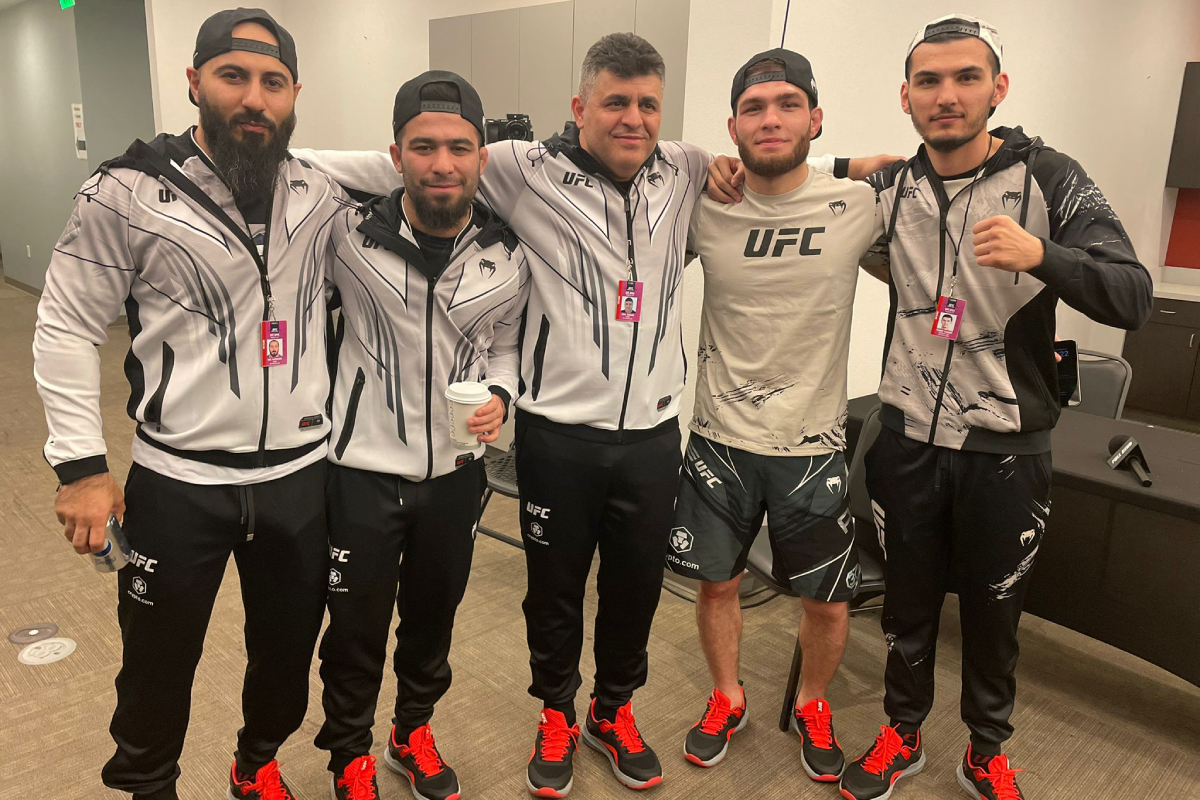 Após estreia vitoriosa, lutador do UFC é furtado e persegue criminosos em Las Vegas