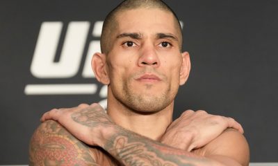 Alex Poatan passa pela balança na pesagem oficial do UFC