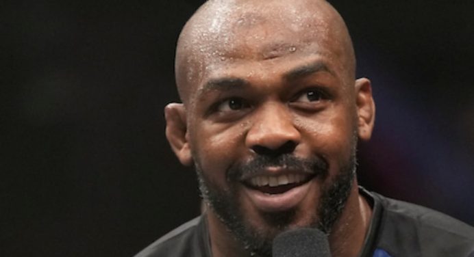Bad boy? Treinador questiona má fama de Jon Jones: “Humilde”