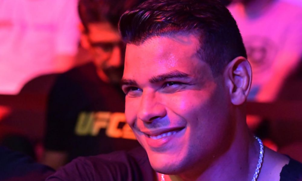 Paulo Borrachinha esteve na área VIP destinada aos lutadores na Jeunesse Arena, sede do UFC 283, no Rio de Janeiro