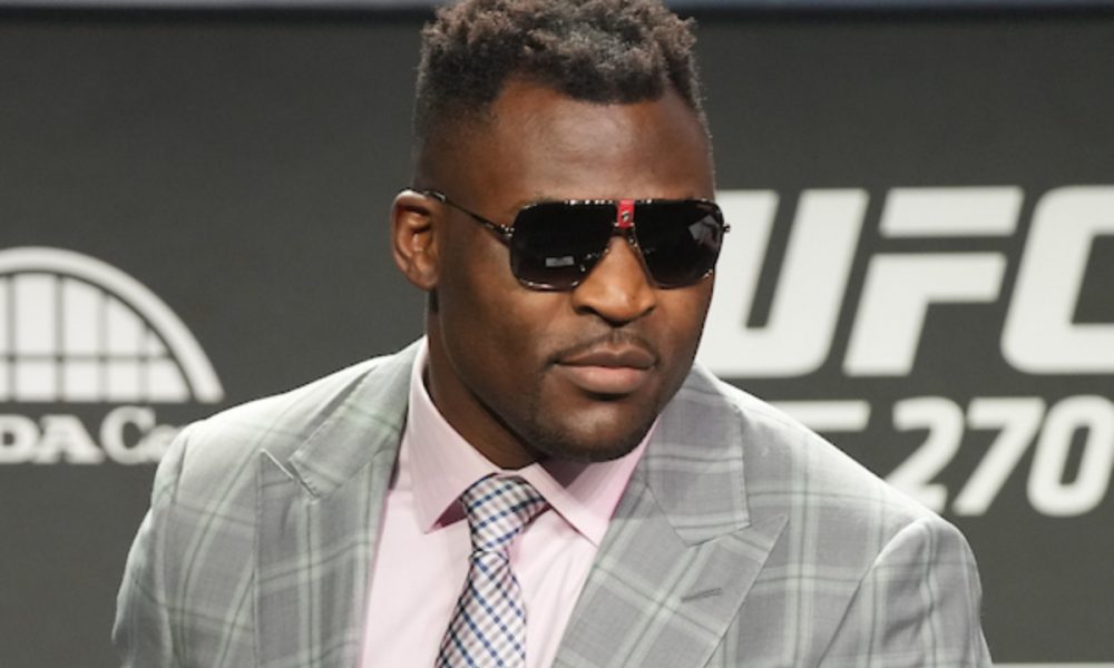 Francis Ngannou saiu do UFC e assinou com a PFL
