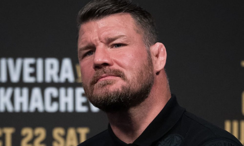 Michael Bisping participa de uma dinâmica de coletiva do Ultimate