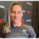 Priscila Pedrita conversa com a imprensa durante o media day do UFC Vegas 71