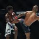 Demetrious Johnson defende cinturão do ONE Championship ao vencer Adriano Moraes na trilogia