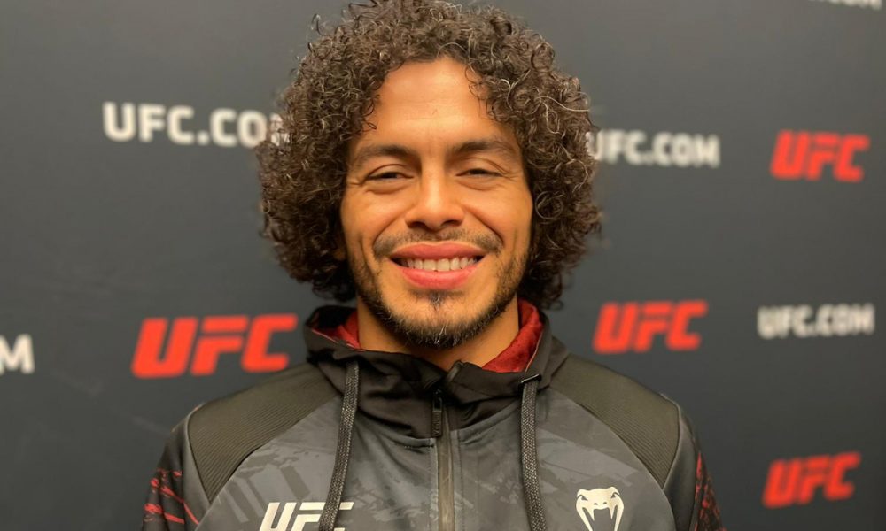 Diego Ferreira conversa com a imprensa durante media day do UFC Vegas 73