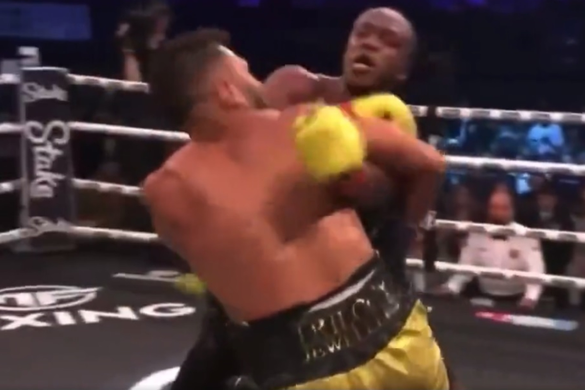 KSI nocauteou adversário no boxe, mas não com soco e sim com cotovelada