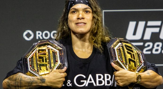 Amanda Nunes minimiza chance de realizar trilogia com Valentina: “Não vende nada”