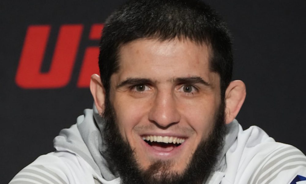 Islam Makhachev dá continuidade ao legado de Khabib Nurmagomedov e é campeão do peso-leve do UFC