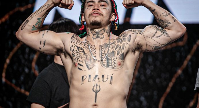 Whindersson Nunes promete evolução para próxima luta de boxe