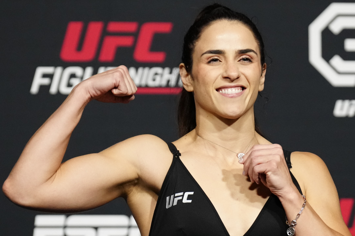 Norma Dumont integra o peso-galo e o peso-pena do UFC