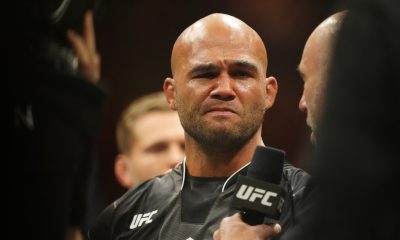 Robbie Lawler se aposenta no UFC 290 com vitória.