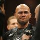 Robbie Lawler se aposenta no UFC 290 com vitória.