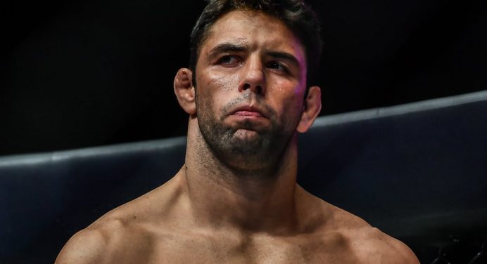 Marcus Buchecha lamenta demissão de algoz em estreia no UFC