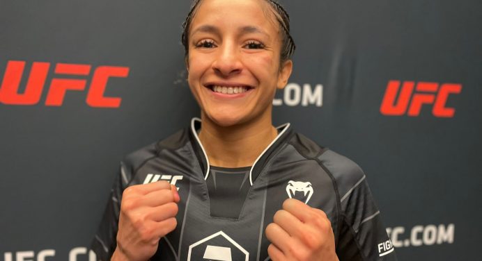 Dia dos Pais! Jaqueline Amorim chora ao dedicar vitória no UFC para seu pai: “Meu primeiro fã”