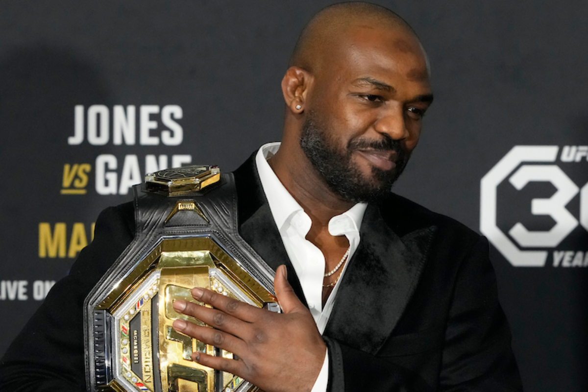 Jon Jones é um ícone do UFC e uma lenda do MMA