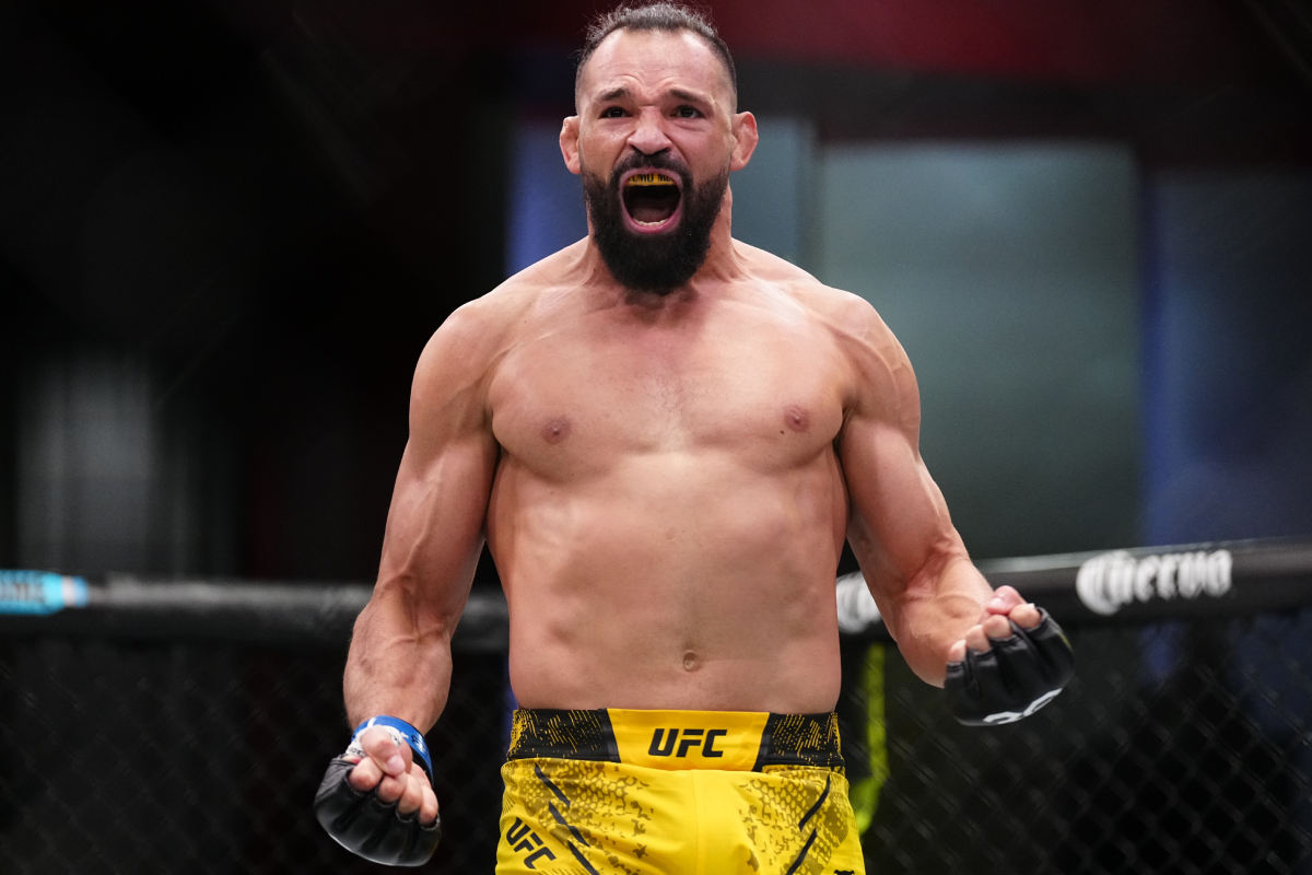 Michel Pereira lutou contra Andre Petroski