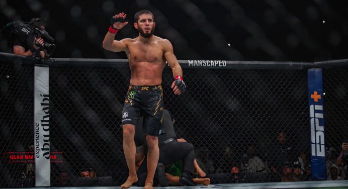 Sem card numerado! UFC anuncia retorno para Abu Dhabi em agosto