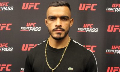 Ismael Marreta posa para fotos após dar entrevista para a Ag Fight