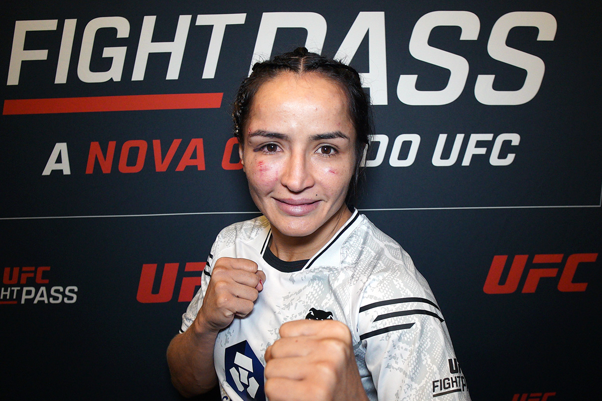 Talita Alencar defende vitória no UFC Vegas 83 após decisão dividida contra brasileira