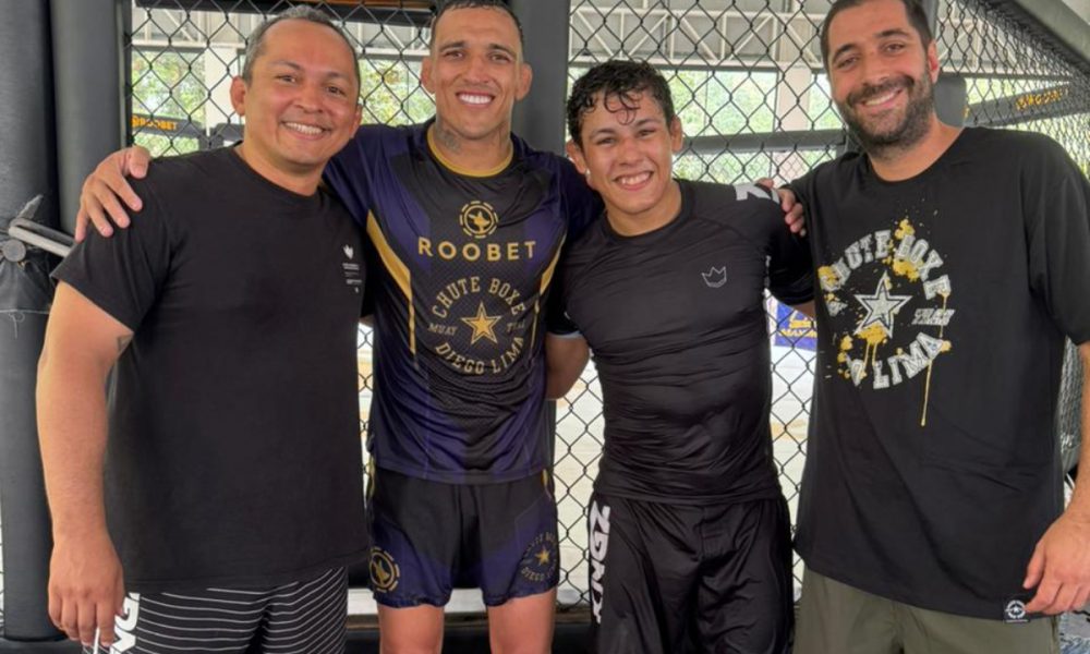 Melqui Galvão, Charles Do Bronxs, Mica Galvão e Diego Lima na academia Chute Boxe SP.
