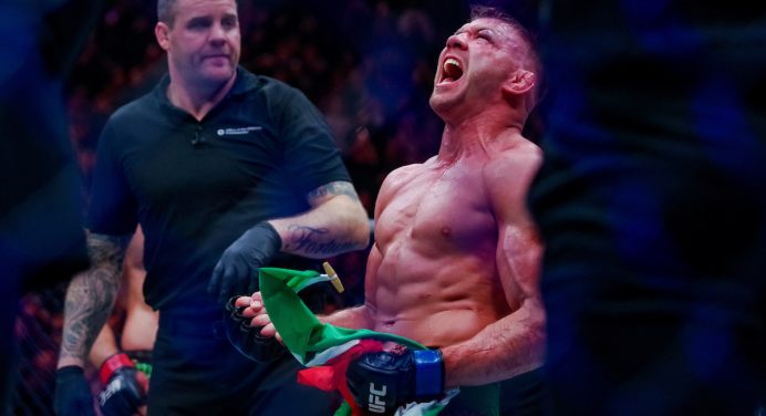 Bastão de choque! Treinador de Dricus mostra método bizarro de preparação antes do UFC 305