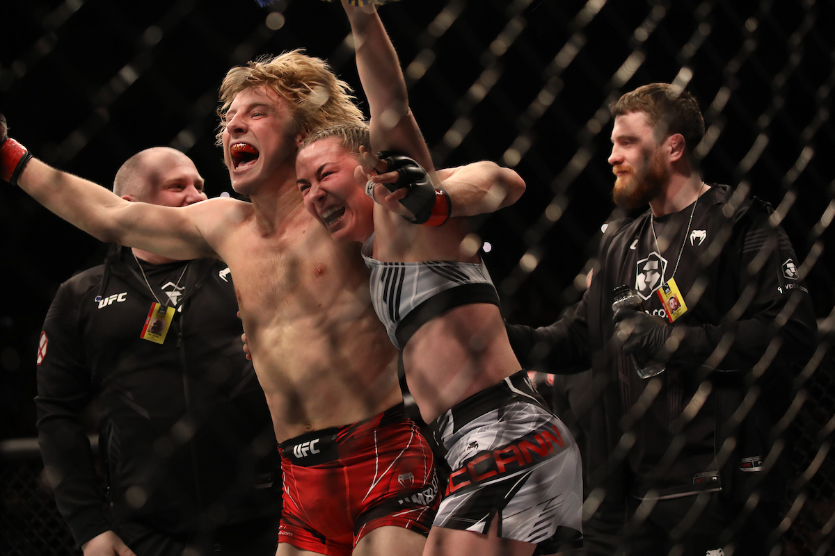 Paddy Pimblett e Molly McCann comemoram suas vitórias no UFC Londres.