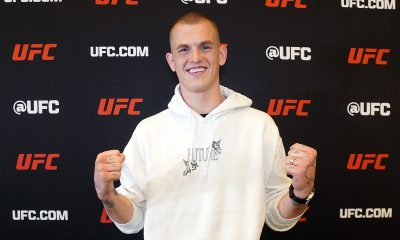 Ian Machado Garry posa para fotos após conversar com a reportagem da Ag Fight