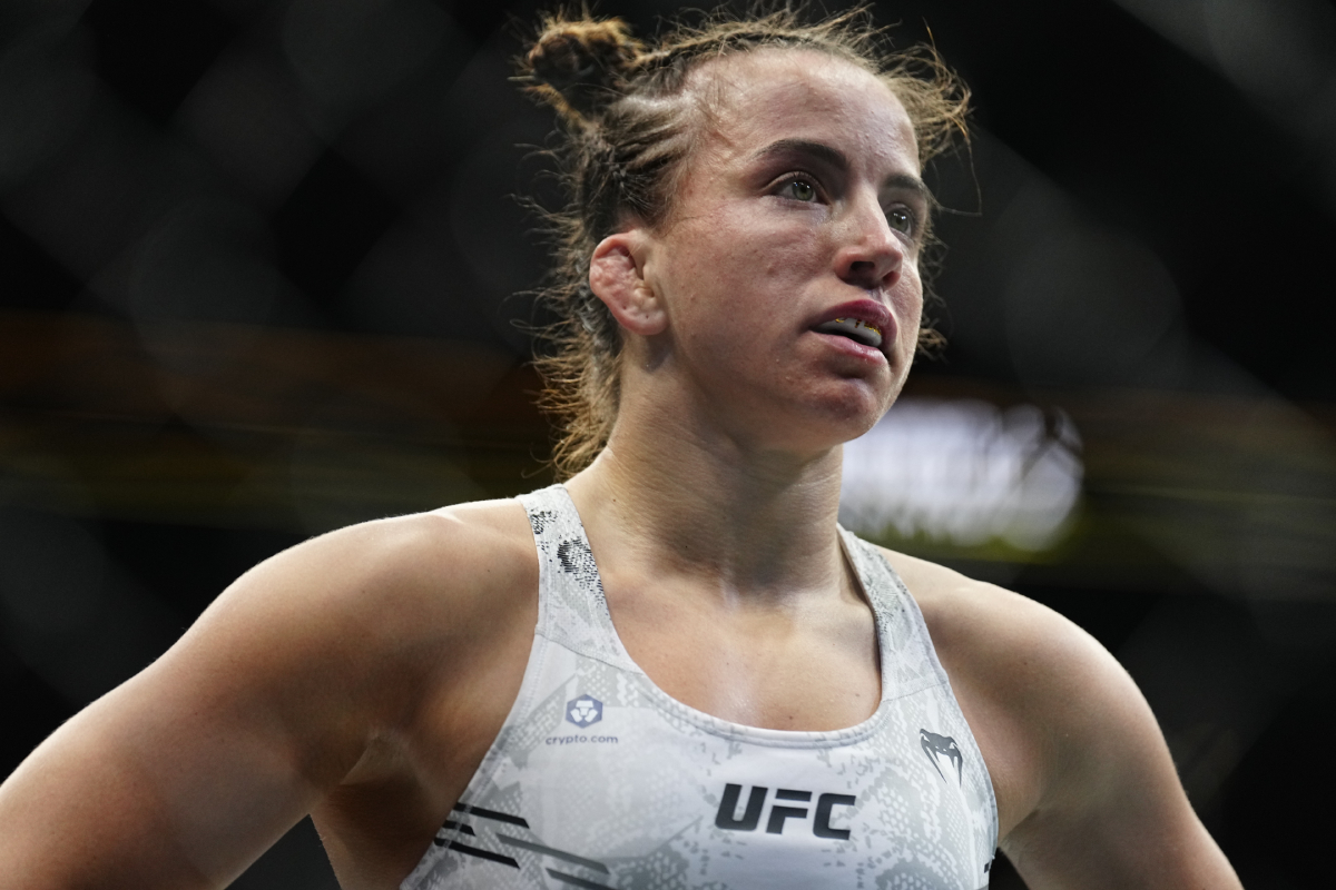 Lutadora detalha internação “assustadora” no hospital após vitória no UFC 299